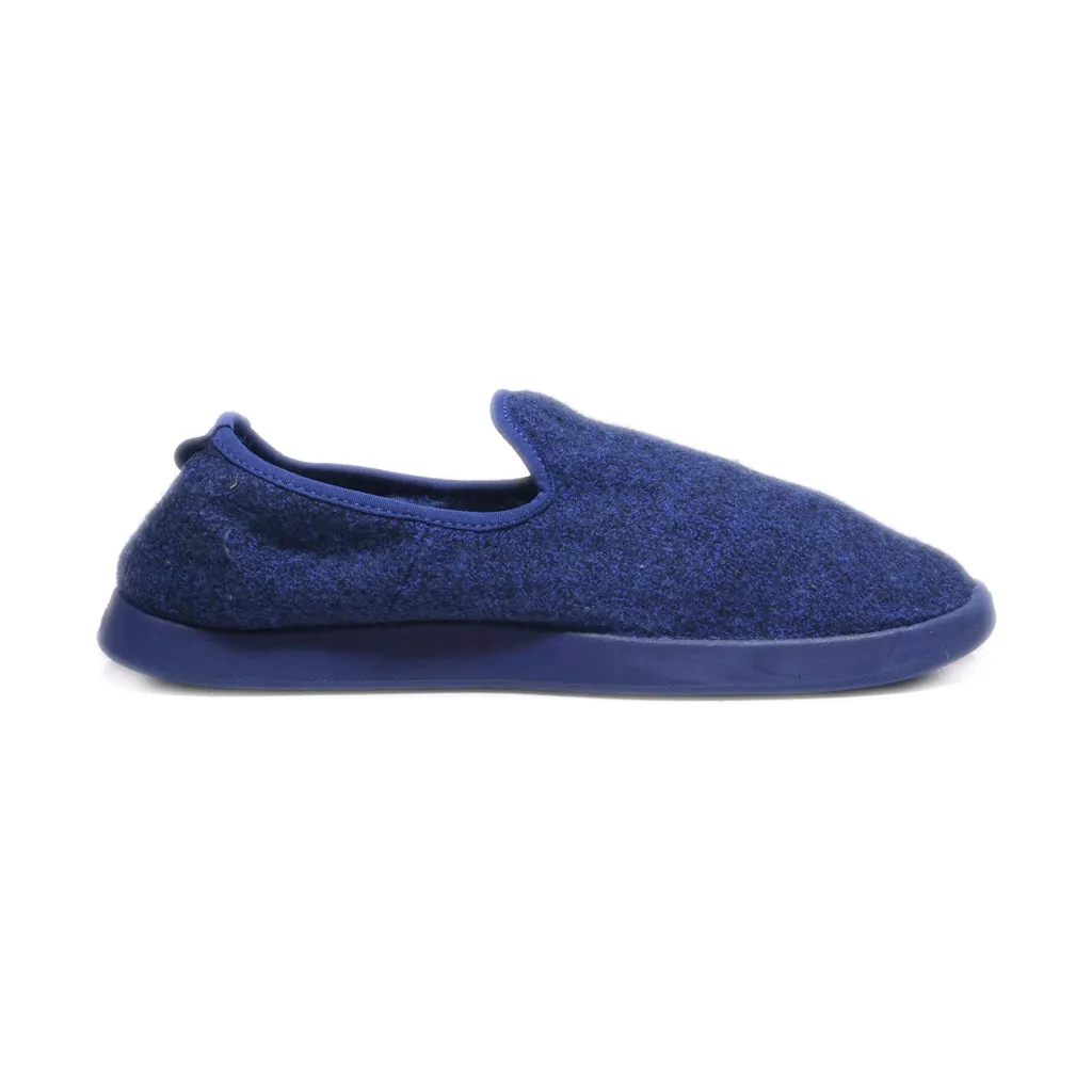 Allbirds Loungers Sport Shoes Wool Blue Colour For Women