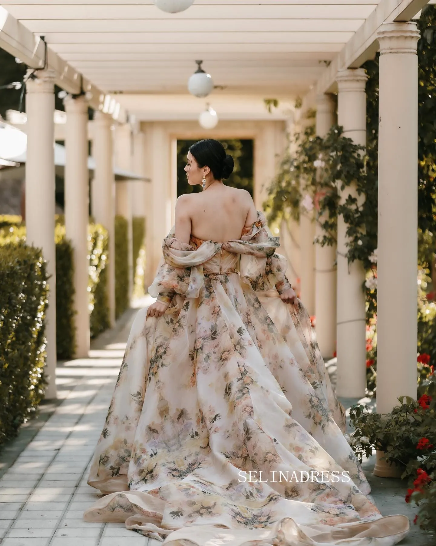 Chic Off-the-shoulder Sweetheart Rustic Floral Wedding Dresses For Bridal JKP013